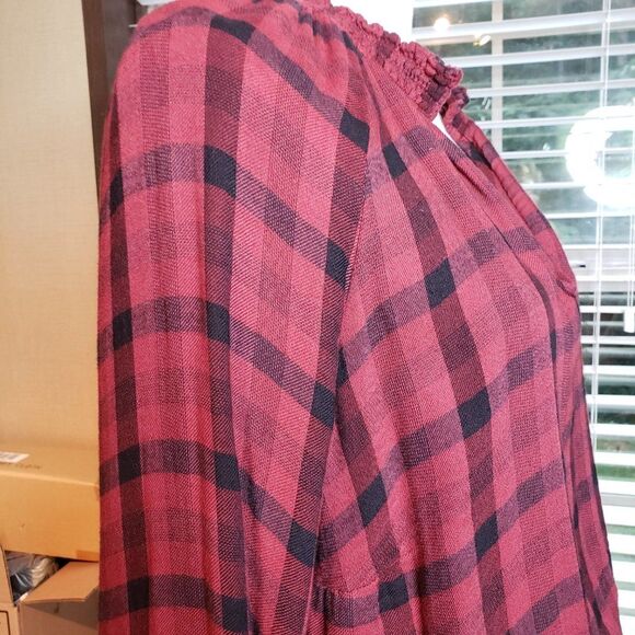Anthropologie Cloth & Stone Red Plaid Soft Pullover Top Blouse womens M medium - Picture 3 of 9